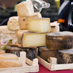 Formaggi al tartufo ritirati: rischio listeria